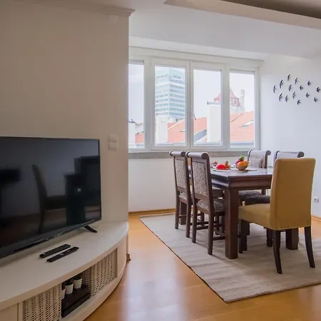 Apartment Pear Tree Pasteur *